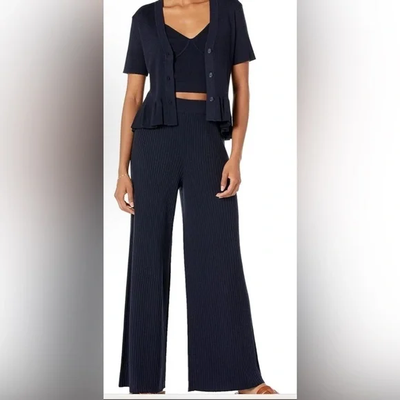 BAGATELLE Navy Blue Ribbed Knit Sweater Pants Size Medium - Picture 3 of 9